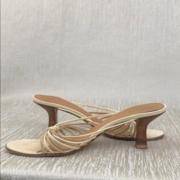 MaxMara Italian luxury brand cream/tan heels 38/8 - Picture 6 of 8